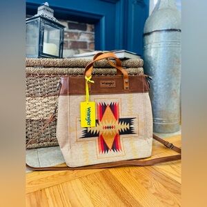 Wrangler Aztec Tote Bag Art Print Canvas,Crossbody bag,NWT
